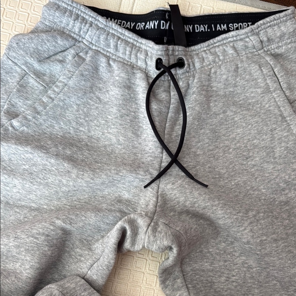Adidas Small Gray Sweatpants - Picture 3 of 4